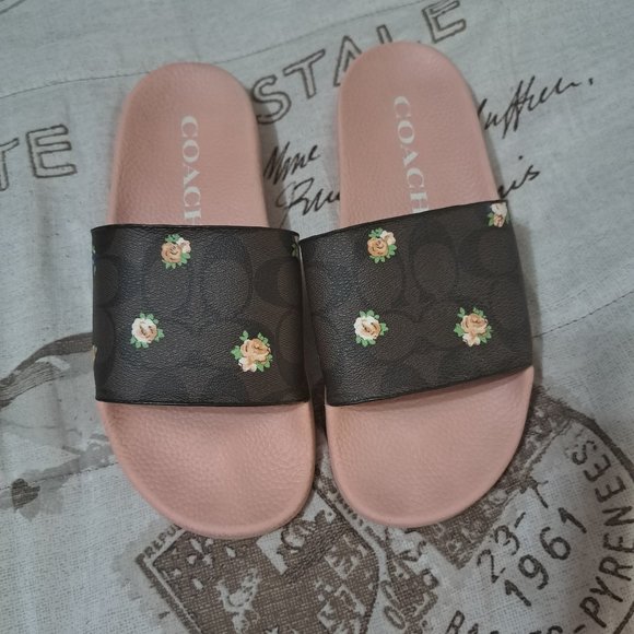 coach flower slides